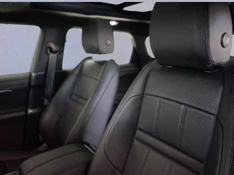 LAND ROVER RANGE ROVER EVOQUE R-DYNAMIC SE 2023