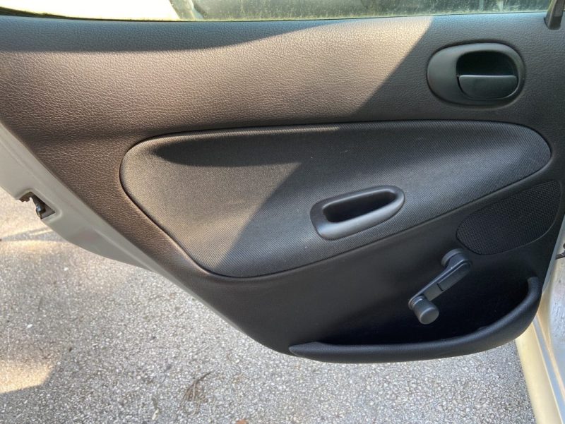 PEUGEOT 206 1.4 HDI