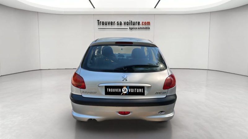 PEUGEOT 206 1.4 HDI