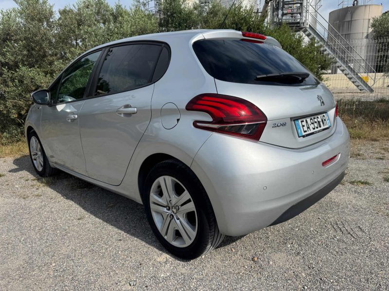 PEUGEOT 208 I 1.2 VTI 82 Cv STYLE