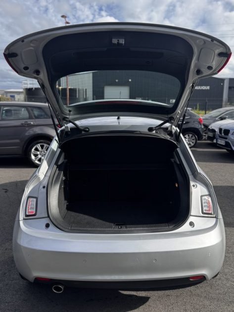AUDI A1 SB 1.6 TDI 90 AMBITION LUXE S TRONIC 2013