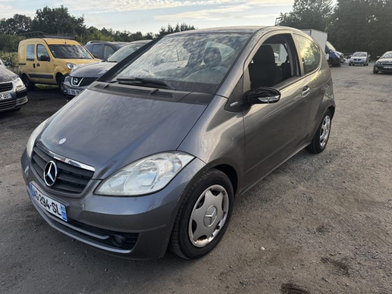 MERCEDES CLASSE A A160 CDI 82CV ÉLÉGANCE  2009
