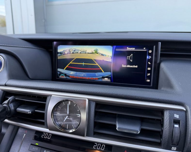 LEXUS IS 300h LUXE - Intérieur Cuir - Caméra - 2eme Main - ENTRETIEN COMPLET LEXUS