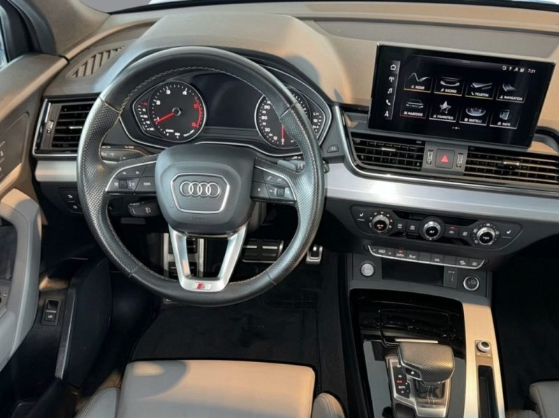 AUDI Q5 SPORTBACK