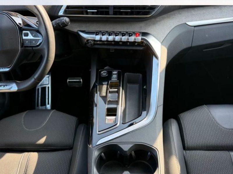 PEUGEOT 3008 GT (GT MILD-HYBRID) 2024