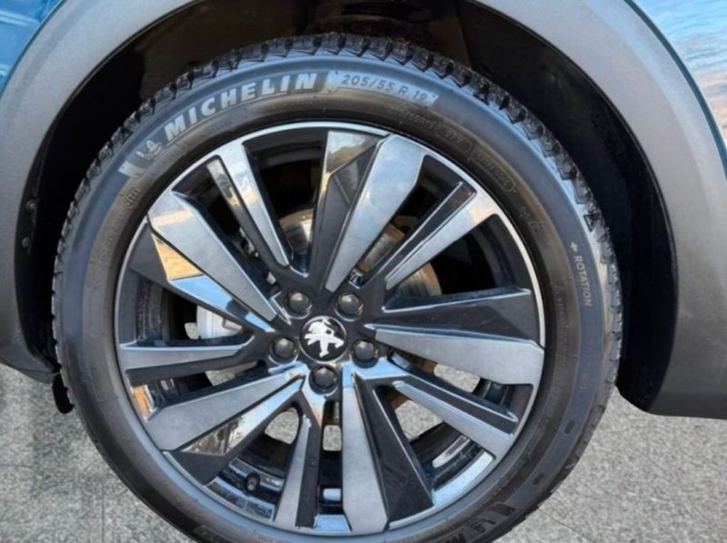 PEUGEOT 3008 GT (GT MILD-HYBRID) 2024