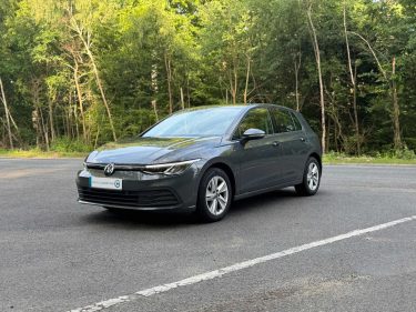 VOLKSWAGEN GOLF  LIFE DSG 03/2023