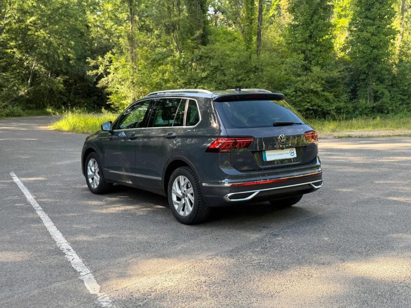 VOLKSWAGEN TIGUAN 2.0 150CP  ELEGANCE 12/2023