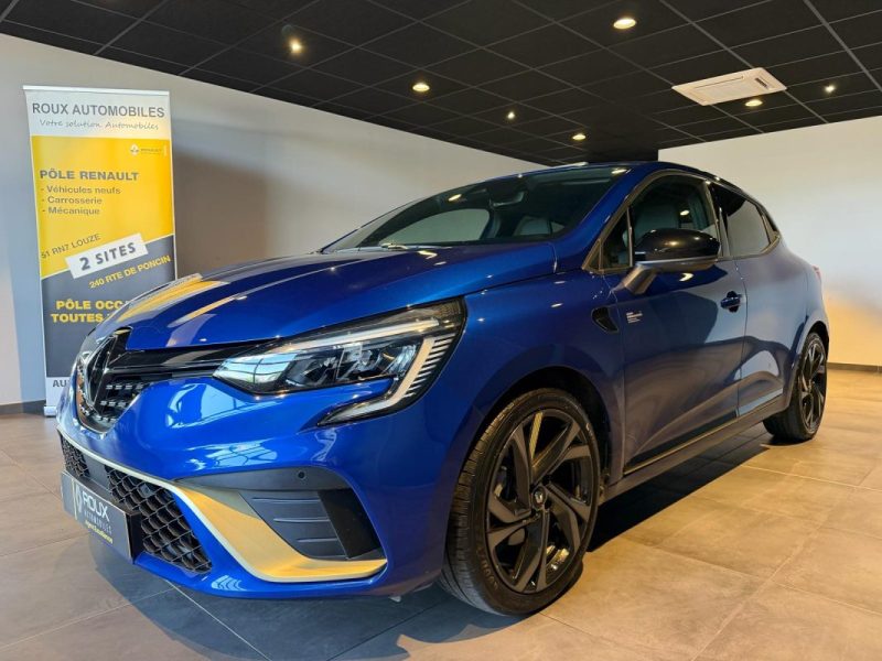 RENAULT  CLIO  5 E-TECH ENGINEERED BOSE / 1ERE MAIN 