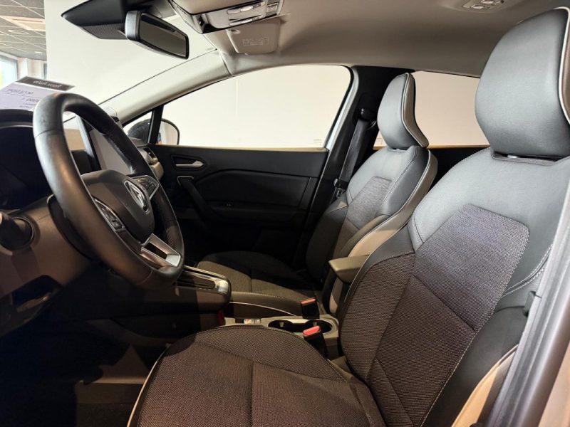 RENAULT CAPTUR INTENS 145 E-TECH BOSE / PACK CITY / PACK EASY DRIVE 