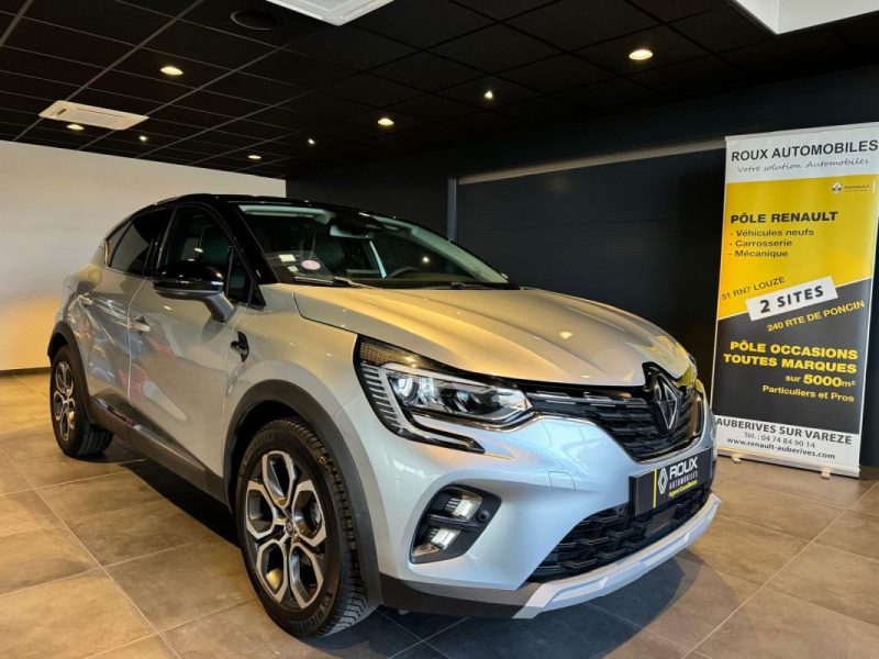 RENAULT CAPTUR INTENS 145 E-TECH BOSE / PACK CITY / PACK EASY DRIVE 