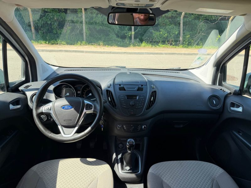 Ford Tourneo Courrier 1.0i 12v 100ch Trend