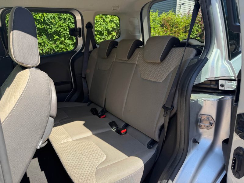 Ford Tourneo Courrier 1.0i 12v 100ch Trend