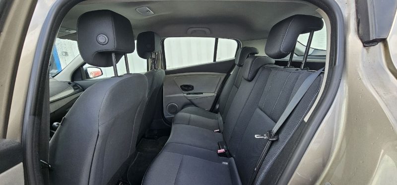 RENAULT MEGANEIII III 5 PORTES 1.6 16V 110cv   BIOETHANOL