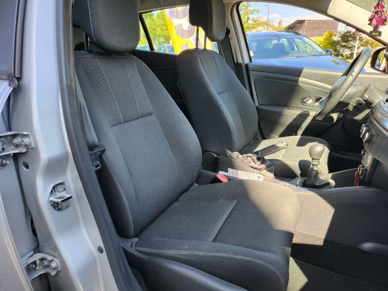RENAULT MEGANE III 1.5DCI 95CH