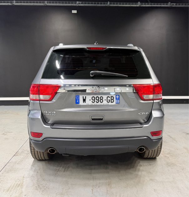 JEEP GRAND CHEROKEE LAREDO 2011