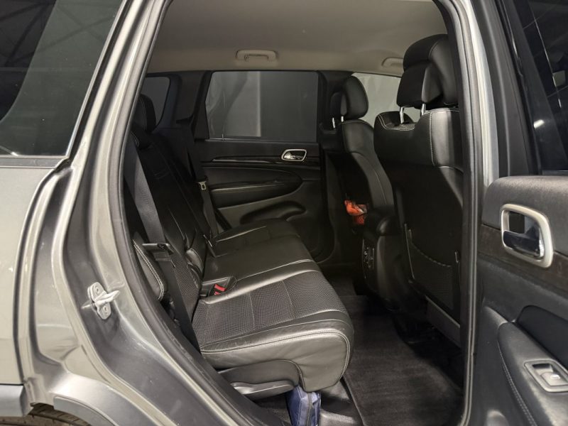 JEEP GRAND CHEROKEE LAREDO 2011
