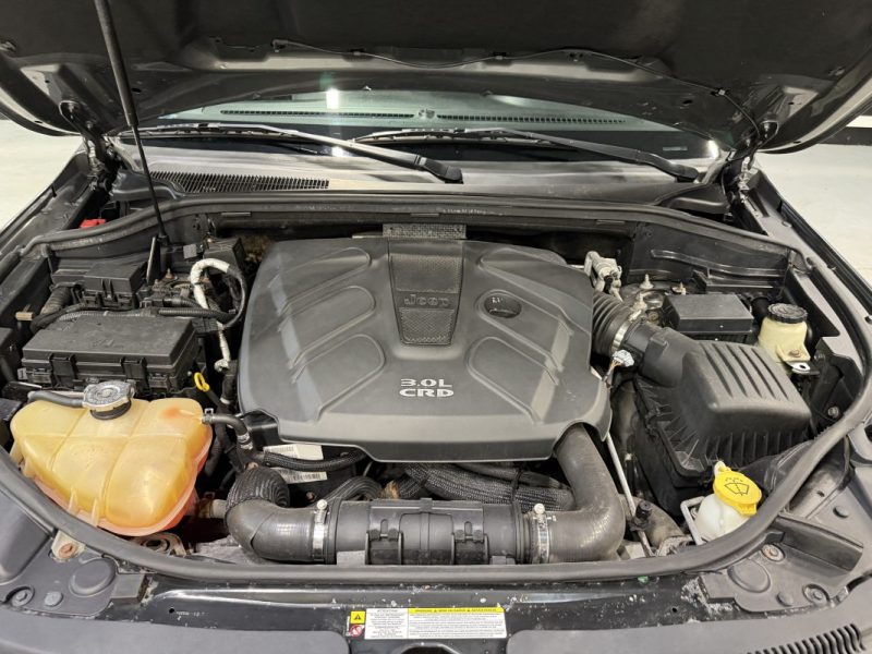 JEEP GRAND CHEROKEE LAREDO 2011