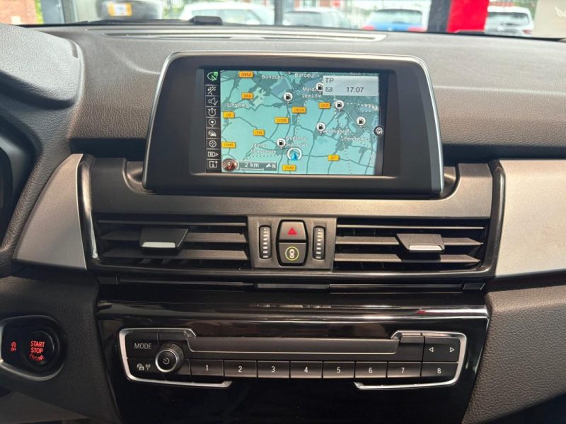🚗 BMW Série 2 216D 1.5D 116 Ch Lounge 🌞 Toit Ouvrant 🛋️ Cuir 📡 Radar AV/AR ✅ Garantie