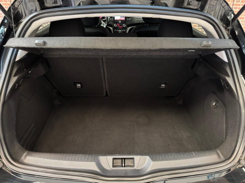 Renault Megane 4 1.5 Blue DCI 115CH BUSINESS