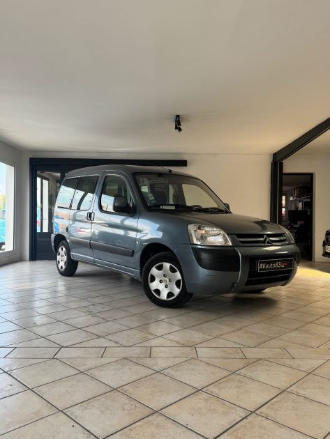 CITROEN BERLINGO 1.6 HDI 75CV - TONIC - Première Main - Distribution Neuve - Clim - Garantie 1 an