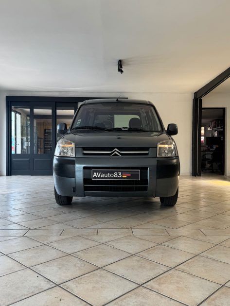CITROEN BERLINGO 1.6 HDI 75CV - TONIC - Première Main - Distribution Neuve - Clim - Garantie 1 an