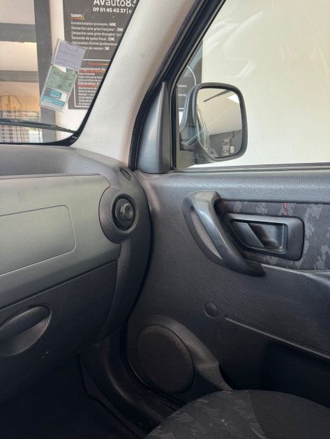 CITROEN BERLINGO 1.6 HDI 75CV - TONIC - Première Main - Distribution Neuve - Clim - Garantie 1 an
