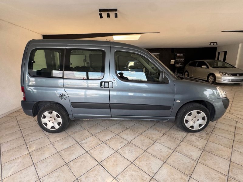 CITROEN BERLINGO 1.6 HDI 75CV - TONIC - Première Main - Distribution Neuve - Clim - Garantie 1 an