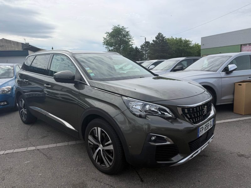 PEUGEOT 5008 1.5 BLUEHDI 130CH EAT8  7 PLACES  GARANTIE