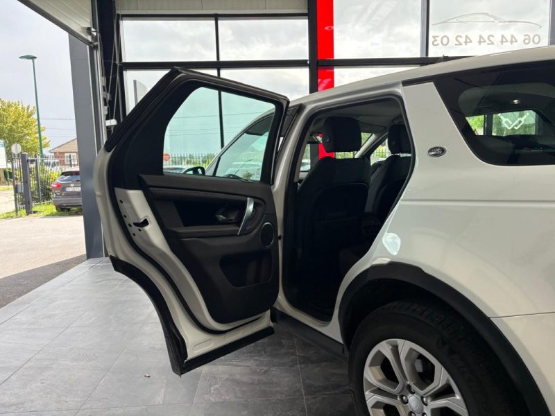 🔹 Land Rover Discovery Sport Restylé 2.0 TD4 150 CH📷 Caméra de recul⭐Première main- Suivi complet