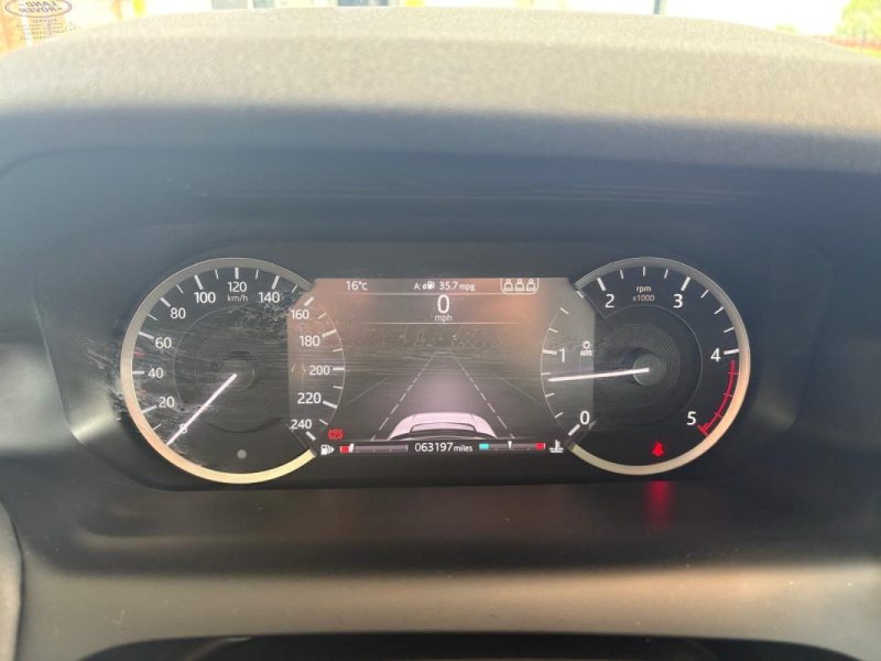 🔹 Land Rover Discovery Sport Restylé 2.0 TD4 150 CH📷 Caméra de recul⭐Première main- Suivi complet
