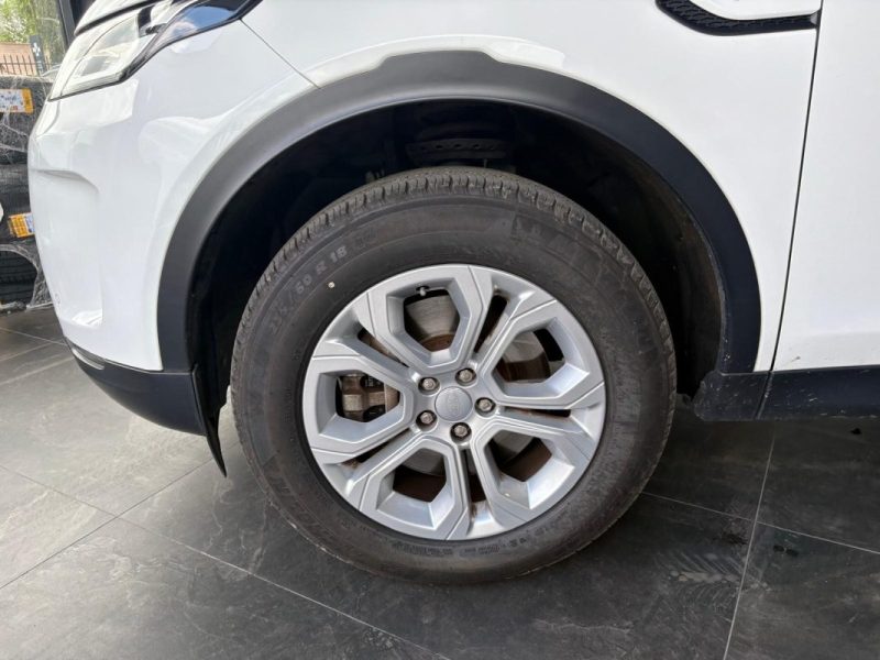 🔹 Land Rover Discovery Sport Restylé 2.0 TD4 150 CH📷 Caméra de recul⭐Première main- Suivi complet