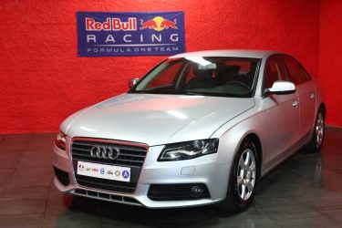🟢 Audi A4 Berline 2.0 TFSI 180 cv Led / Clim auto / Sièges Chauffants