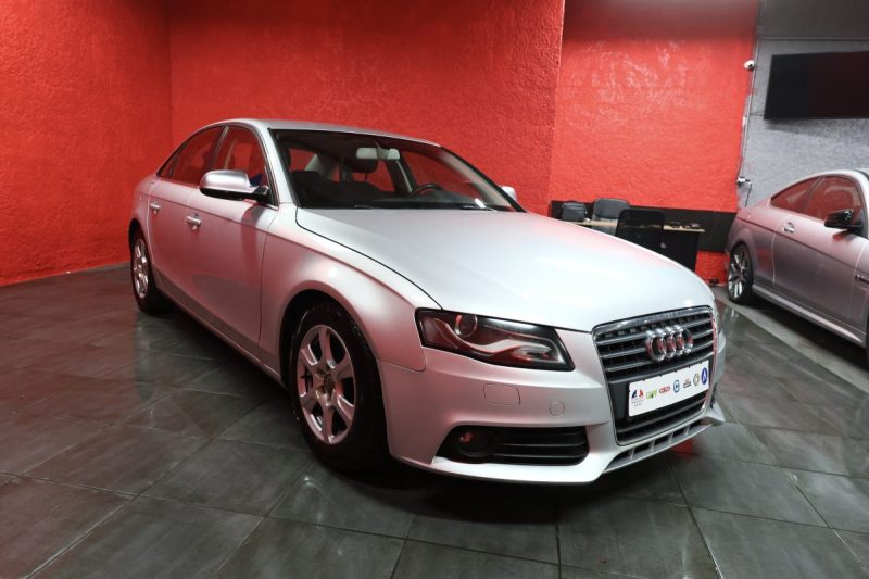 🟢 Audi A4 Berline 2.0 TFSI 180 cv Led / Clim auto / Sièges Chauffants