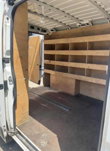 PEUGEOT BOXER 330  2.0 BlueHDi 110 ch 