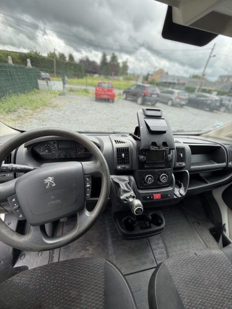 PEUGEOT BOXER 330  2.0 BlueHDi 110 ch 