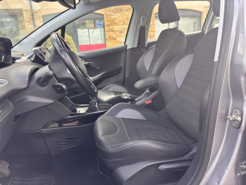 PEUGEOT 2008 1.2 PURETECH 110CH ALLURE S&S 