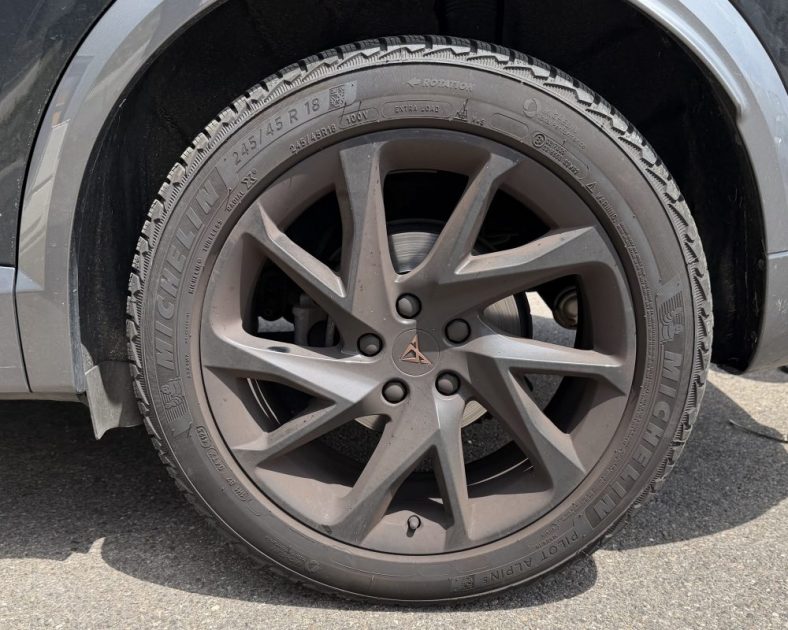 CUPRA FORMENTOR 1.5 TSI 150 ch VZ-LINE - Pneu 4 saisons neufs - ENTRETIENT COMPLET 
