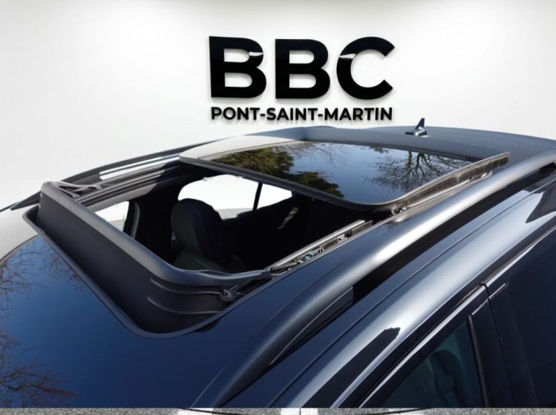 VOLKSWAGEN T-ROC / 2.0 TDI AUT STYLE (BLACKSTYLE) 2025