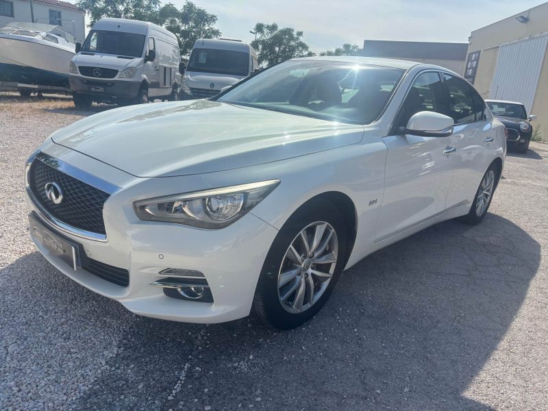 INFINITI Q50 2.2D AT 2016