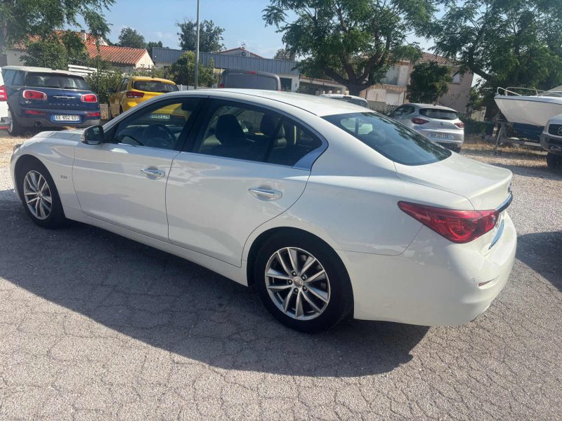 INFINITI Q50 2.2D AT 2016