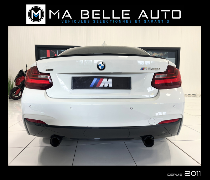 BMW Série 2 coupé F22 m240i 340 BVA8 / carnet complet / 518 euros mensuel