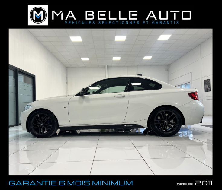 BMW Série 2 coupé F22 m240i 340 BVA8 / carnet complet / 518 euros mensuel