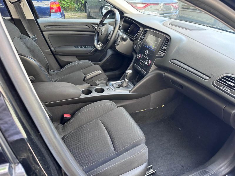 RENAULT MEGANE IV TCE 140 BOÎTE AUTOMATIQUE EDC PRIX TTC : 8990 € PRIX HT : 7490 €
