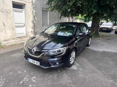 RENAULT MEGANE IV TCE 140 BOÎTE AUTOMATIQUE EDC PRIX TTC : 8990 € PRIX HT : 7490 €