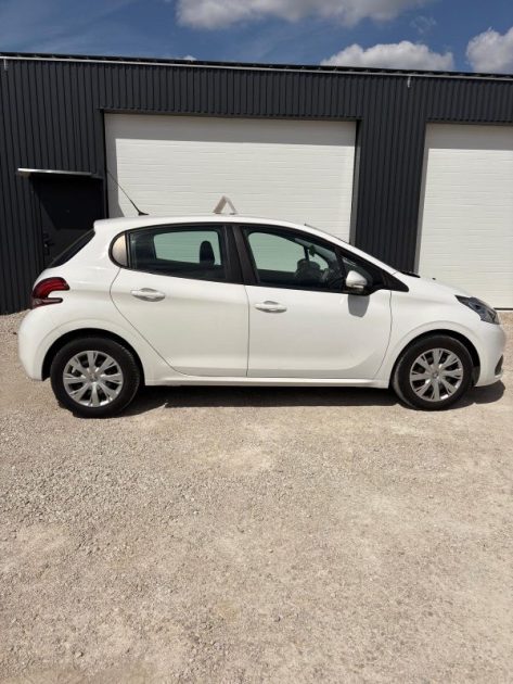 PEUGEOT 208 1.2 VTI 82CH ALLURE 5P 