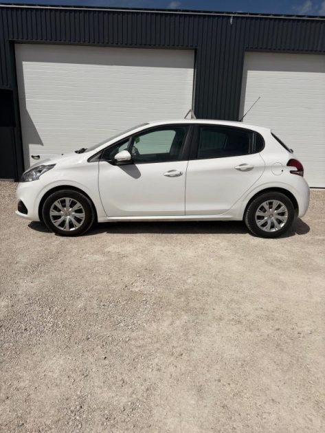 PEUGEOT 208 1.2 VTI 82CH ALLURE 5P 