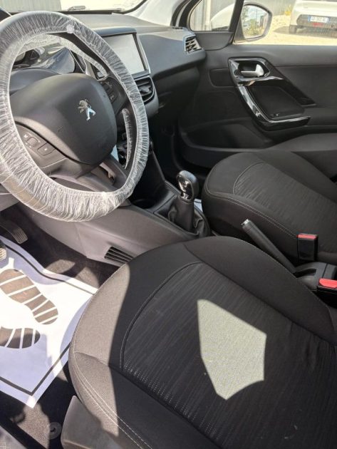 PEUGEOT 208 1.2 VTI 82CH ALLURE 5P 