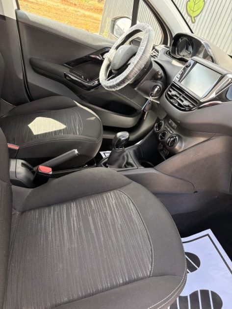 PEUGEOT 208 1.2 VTI 82CH ALLURE 5P 