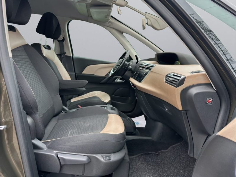 CITROEN GRAND C4 PICASSO II 1.6 E-HDI 115 INTENSIVE ETG6